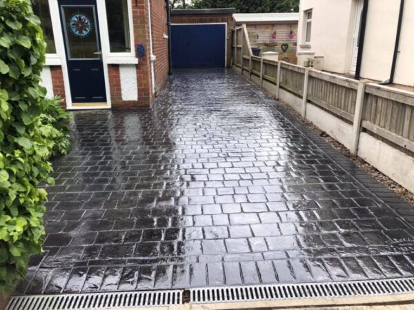 Concrete driveways altrincham (3)